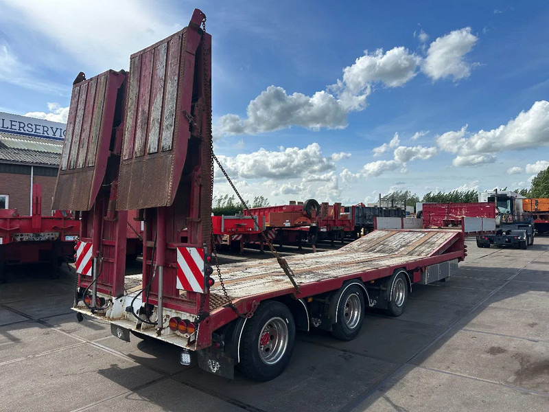 Diversen LAST AXLE STEERING, REMOTE CONTROLE, DOUBLE HYDRAULIC RAMPS - Semirremolque góndola rebajadas: foto 2 Diversen LAST AXLE STEERING, REMOTE CONTROLE, DOUBLE HYDRAULIC RAMPS - Semirremolque góndola rebajadas: foto 2