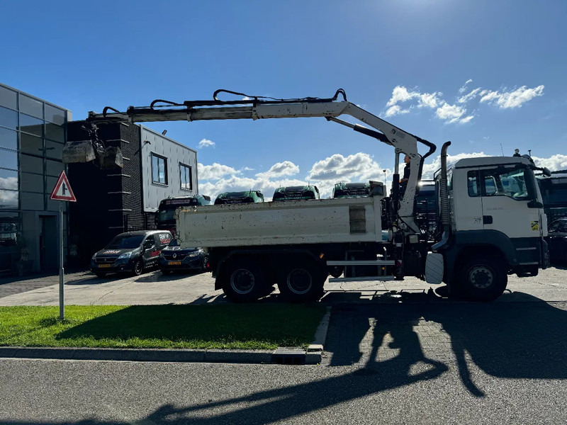 MAN TGS 26.400 6X4 HIAB 166D + REMOTE CONTROL + 2 WAYS KIPPER TÜV TILL 07-2025 - Camión volquete, Camión grúa: foto 5 MAN TGS 26.400 6X4 HIAB 166D + REMOTE CONTROL + 2 WAYS KIPPER TÜV TILL 07-2025 - Camión volquete, Camión grúa: foto 5