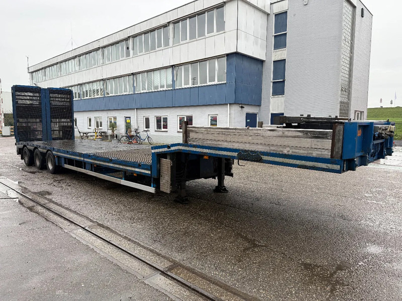 Nooteboom 3 AXLE FORCED STEERING,LIFTHING DECK, DUBBLE HYDRAULIC RAMPS, TUV TILL 05-2026 - Semirremolque góndola rebajadas: foto 5 Nooteboom 3 AXLE FORCED STEERING,LIFTHING DECK, DUBBLE HYDRAULIC RAMPS, TUV TILL 05-2026 - Semirremolque góndola rebajadas: foto 5