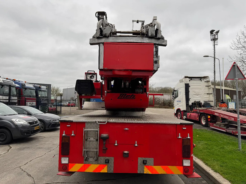 Scania P82 4X2 - FIRE TRUCK - 30M LIFT - Camión de bomberos: foto 5 Scania P82 4X2 - FIRE TRUCK - 30M LIFT - Camión de bomberos: foto 5