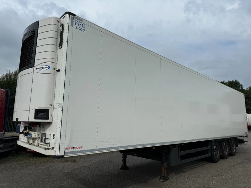 Schmitz Cargobull SCB S3B - 3 AXLE - CARRIER VECTOR 1350 - Semirremolque frigorífico: foto 1 Schmitz Cargobull SCB S3B - 3 AXLE - CARRIER VECTOR 1350 - Semirremolque frigorífico: foto 1