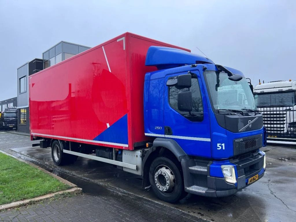 Volvo FL 250 4X2 EURO 6 599.111km DHOLLANDIA - Camión caja cerrada: foto 3 Volvo FL 250 4X2 EURO 6 599.111km DHOLLANDIA - Camión caja cerrada: foto 3