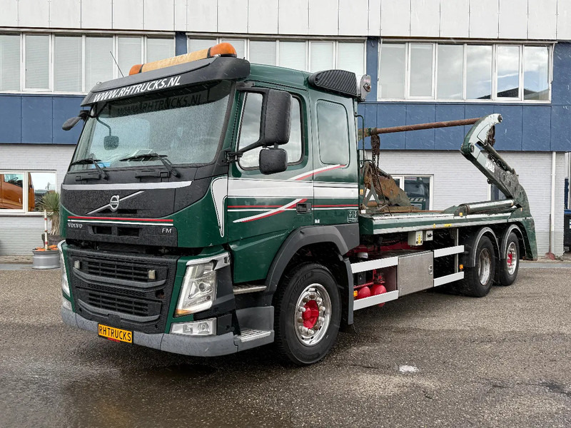 Volvo FM 460 6X2 EURO 6 + JOAB SKIPLOADER WITH REMOTE CONTROL - Camión portacontenedor de cadenas: foto 3 Volvo FM 460 6X2 EURO 6 + JOAB SKIPLOADER WITH REMOTE CONTROL - Camión portacontenedor de cadenas: foto 3