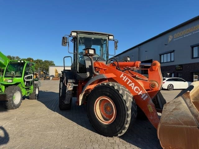 Hitachi ZW 180 - Cargadora de ruedas: foto 4 Hitachi ZW 180 - Cargadora de ruedas: foto 4