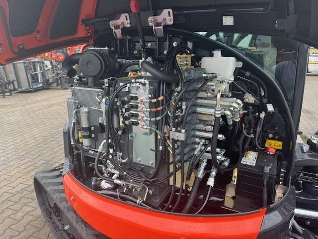 KUBOTA U50-5 - Miniexcavadora: foto 4 KUBOTA U50-5 - Miniexcavadora: foto 4