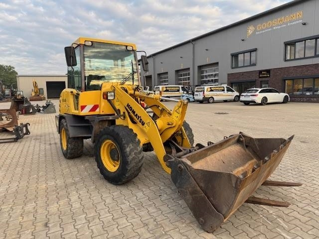 Komatsu WA 65-3 - Cargadora de ruedas: foto 5 Komatsu WA 65-3 - Cargadora de ruedas: foto 5