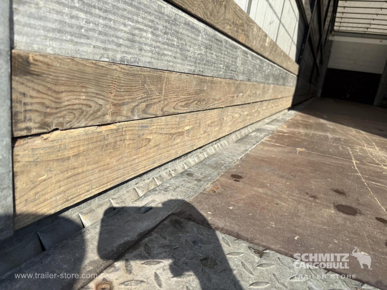 Semirremolque lona SCHMITZ Curtainsider Standard: foto 15 Semirremolque lona SCHMITZ Curtainsider Standard: foto 15