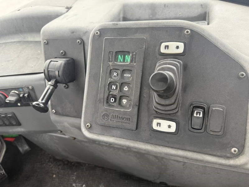 Cabeza tractora Kalmar Terminal tractor / Terminal-Zugmaschine /: foto 10