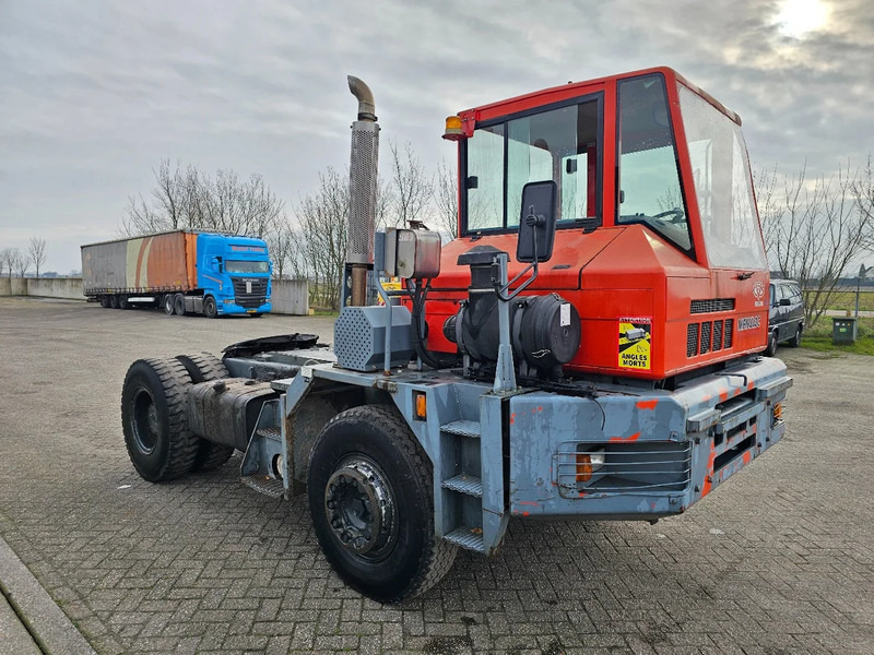 CVS-Ferrari TT2516B - Tractor industrial: foto 3 CVS-Ferrari TT2516B - Tractor industrial: foto 3