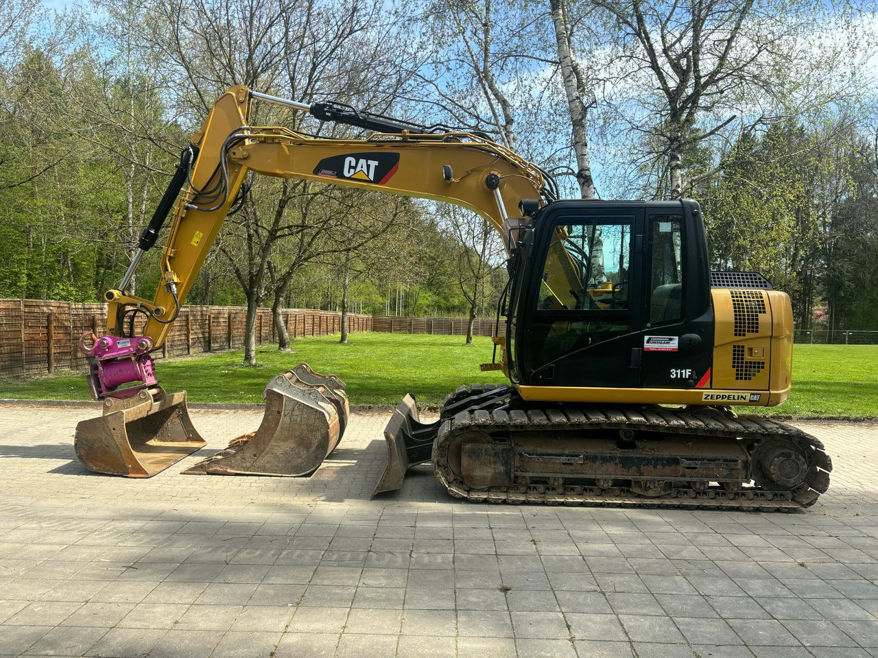 CATERPILLAR 311 FLRR - Excavadora de cadenas: foto 1 CATERPILLAR 311 FLRR - Excavadora de cadenas: foto 1