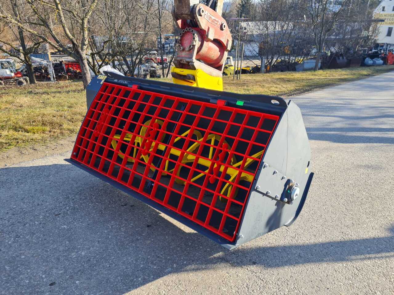 Concrete mixing bucket 180 cm for Excavator - Cazo para Excavadora de cadenas: foto 1 Concrete mixing bucket 180 cm for Excavator - Cazo para Excavadora de cadenas: foto 1