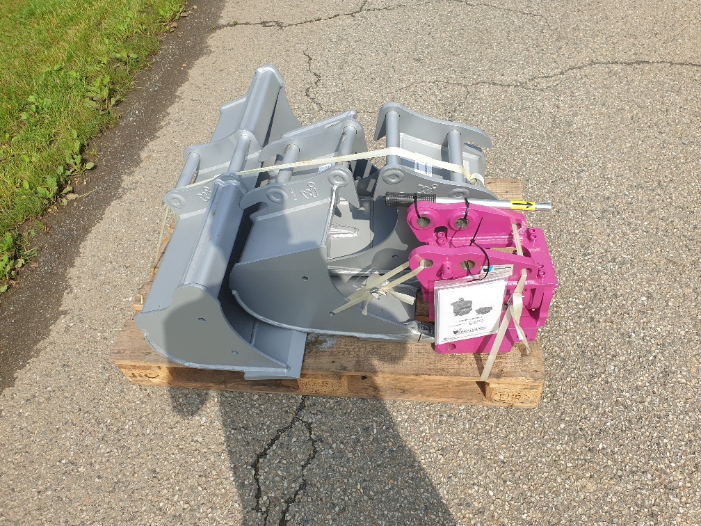 Winkelbauer Winkelbauer bucket package for 1.5t mini excavator - Cazo para excavadora para Miniexcavadora: foto 2 Winkelbauer Winkelbauer bucket package for 1.5t mini excavator - Cazo para excavadora para Miniexcavadora: foto 2
