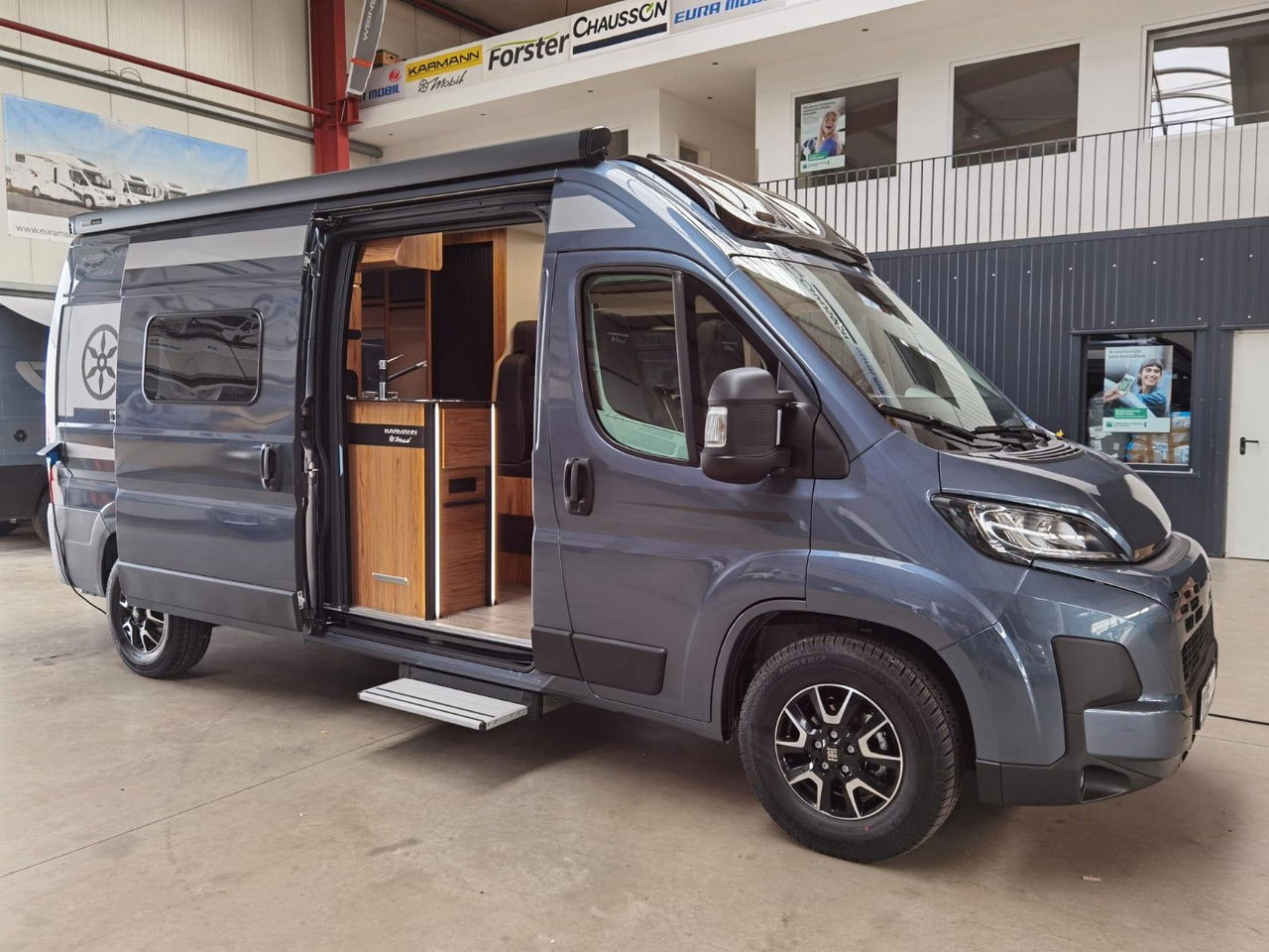 Cámper Karmann DEXTER 580 /-MODELL 2026-/ PANORAMA DACHFENSTER: foto 9 Cámper Karmann DEXTER 580 /-MODELL 2026-/ PANORAMA DACHFENSTER: foto 9