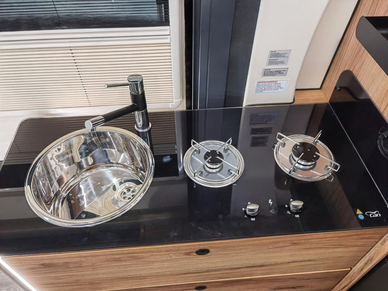 Cámper Karmann DEXTER 635 / MODELL 2026 / HUBBETT-LÄNGS: foto 19 Cámper Karmann DEXTER 635 / MODELL 2026 / HUBBETT-LÄNGS: foto 19