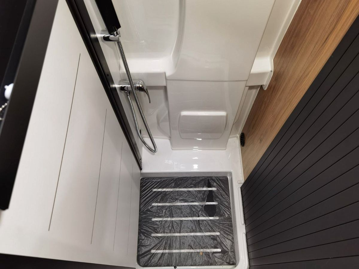 Cámper Karmann DEXTER 635 / MODELL 2026 / HUBBETT-LÄNGS: foto 23 Cámper Karmann DEXTER 635 / MODELL 2026 / HUBBETT-LÄNGS: foto 23