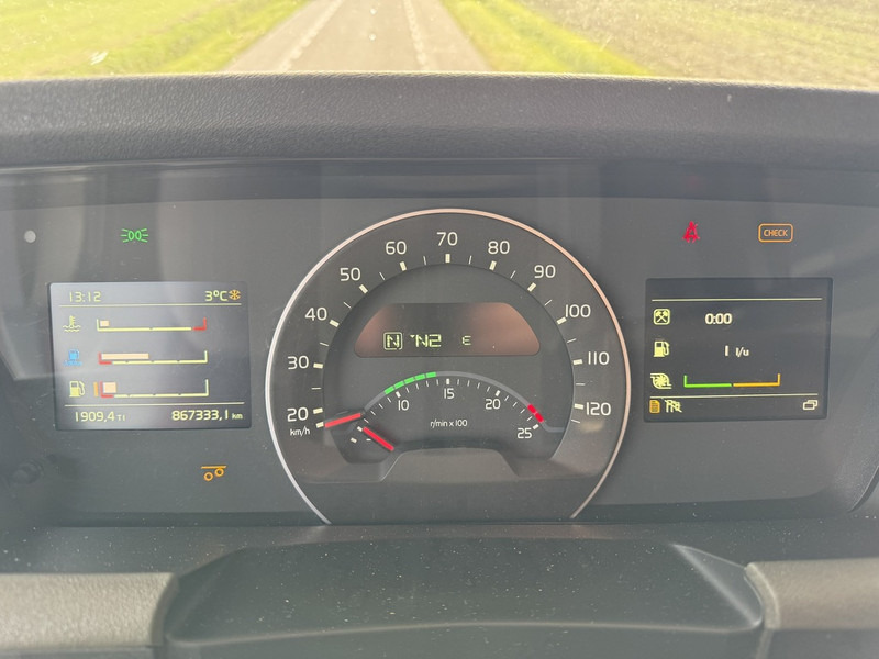 Cabeza tractora Volvo FH 460: foto 16
