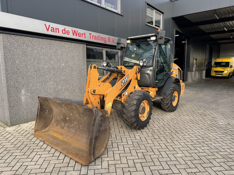 Case 21F Shovel / Radlader / Wheel Loader 2016 Bucket & Forks 3970Hours - Cargadora de ruedas: foto 5 Case 21F Shovel / Radlader / Wheel Loader 2016 Bucket & Forks 3970Hours - Cargadora de ruedas: foto 5