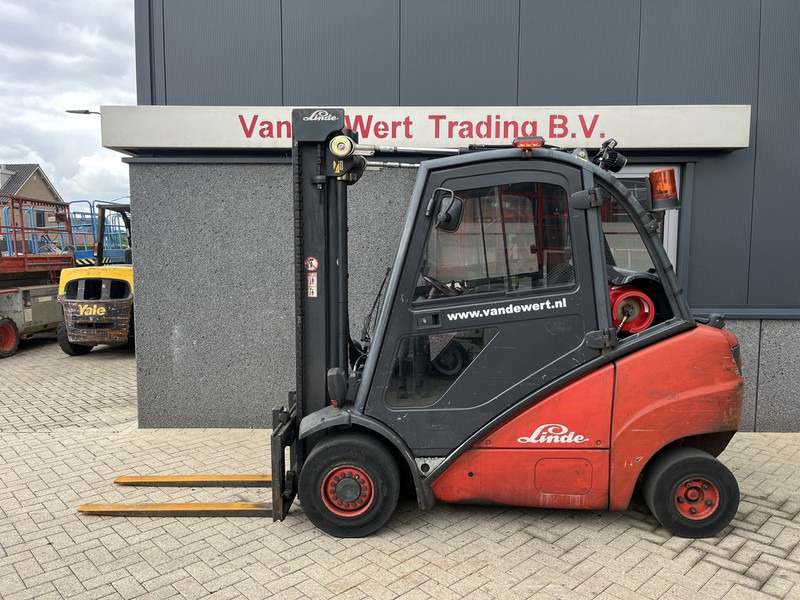Linde H30T Duplo 360 Sideshift LPG 2005 - Carretilla elevadora de gas: foto 1 Linde H30T Duplo 360 Sideshift LPG 2005 - Carretilla elevadora de gas: foto 1