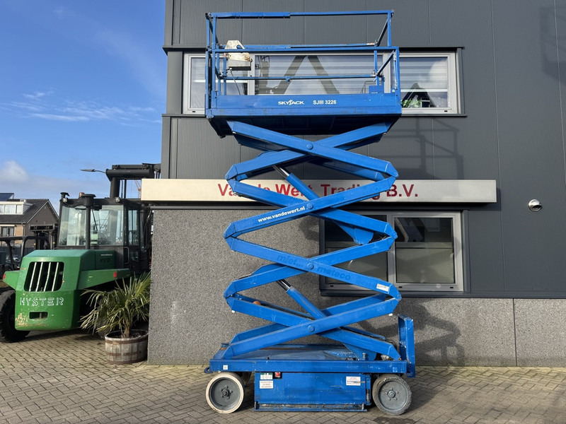 Skyjack SJ 3226 - Plataforma de tijeras: foto 4 Skyjack SJ 3226 - Plataforma de tijeras: foto 4