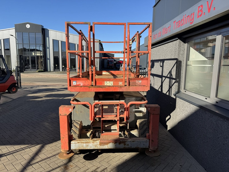 Skyjack SJ 6832RT 2012 4X4 Kubota Diesel 11.7M Werkhoogte - Plataforma de tijeras: foto 4 Skyjack SJ 6832RT 2012 4X4 Kubota Diesel 11.7M Werkhoogte - Plataforma de tijeras: foto 4