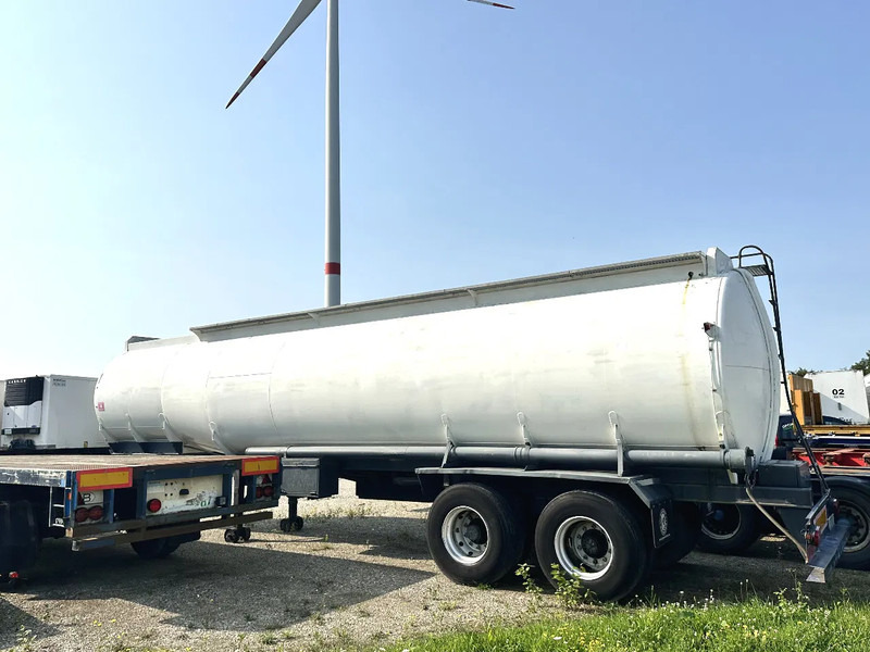 Fruehauf RDF 360 - Semirremolque cisterna: foto 2 Fruehauf RDF 360 - Semirremolque cisterna: foto 2