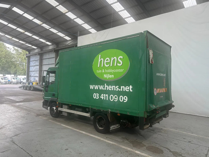Iveco Eurocargo 80.18 EURO 3 - Camión caja cerrada: foto 4 Iveco Eurocargo 80.18 EURO 3 - Camión caja cerrada: foto 4