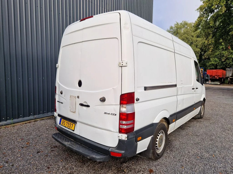Mercedes-Benz Sprinter 314 AIRCO / MANUEL/ NOUVEAU MOTEUR 320000 km - Furgón: foto 5 Mercedes-Benz Sprinter 314 AIRCO / MANUEL/ NOUVEAU MOTEUR 320000 km - Furgón: foto 5