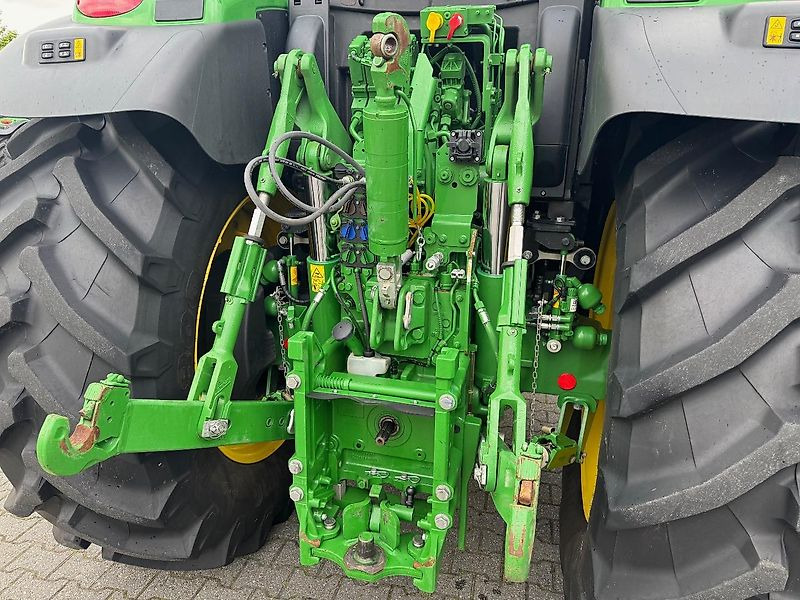 John Deere 6R175 AP 50KM COMMAND-PRO G5-PLUS 2024 790 UUR!!! - Tractor: foto 4 John Deere 6R175 AP 50KM COMMAND-PRO G5-PLUS 2024 790 UUR!!! - Tractor: foto 4