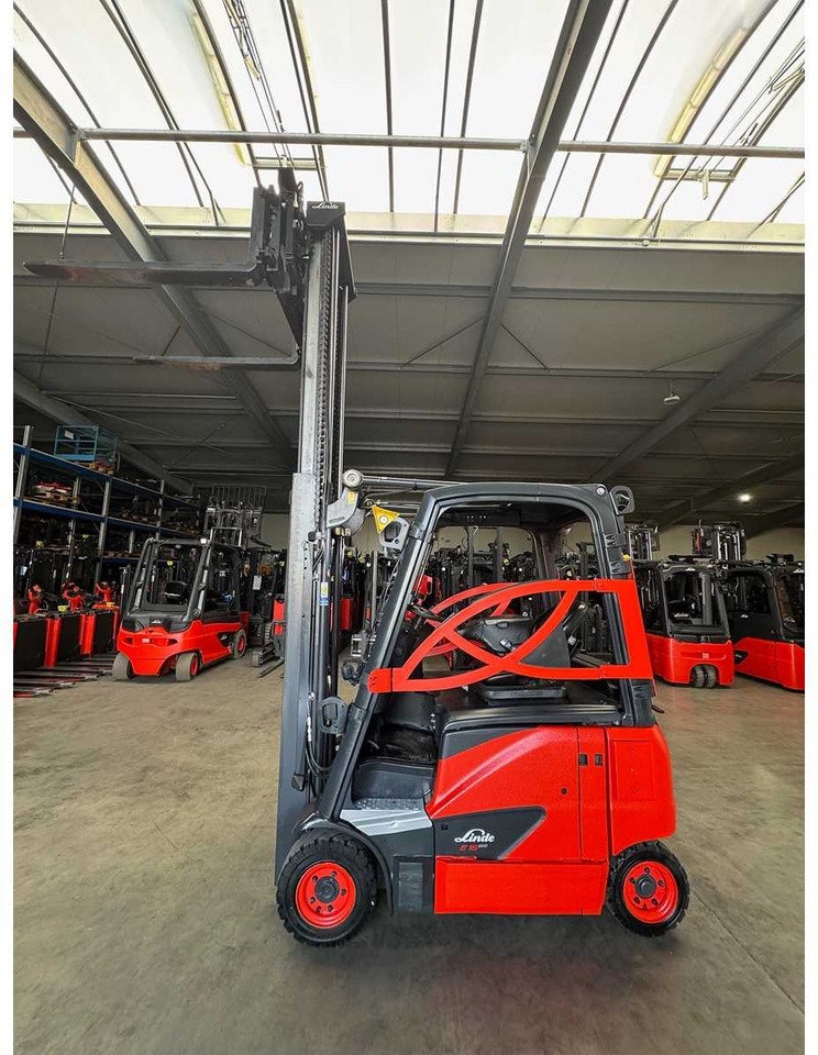 01/2019 SERVICE+UVV 10/2026 LINDE E16PH 3RD + 4TH VALVE FORK ADJUSTER ELECTRIC FORKLIFT 4,706 HOURS - Carretilla elevadora: foto 3 01/2019 SERVICE+UVV 10/2026 LINDE E16PH 3RD + 4TH VALVE FORK ADJUSTER ELECTRIC FORKLIFT 4,706 HOURS - Carretilla elevadora: foto 3