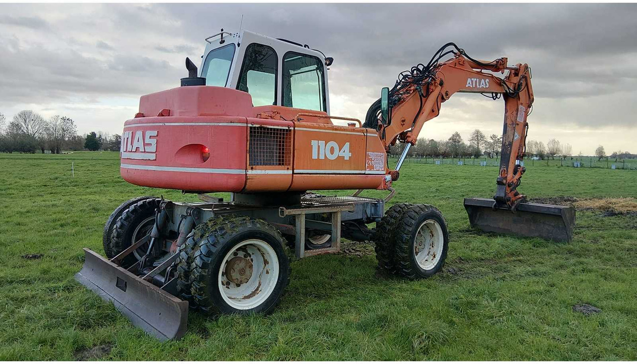 1996 ATLAS 1104 WHEELED EXCAVATOR - Excavadora de ruedas: foto 4 1996 ATLAS 1104 WHEELED EXCAVATOR - Excavadora de ruedas: foto 4