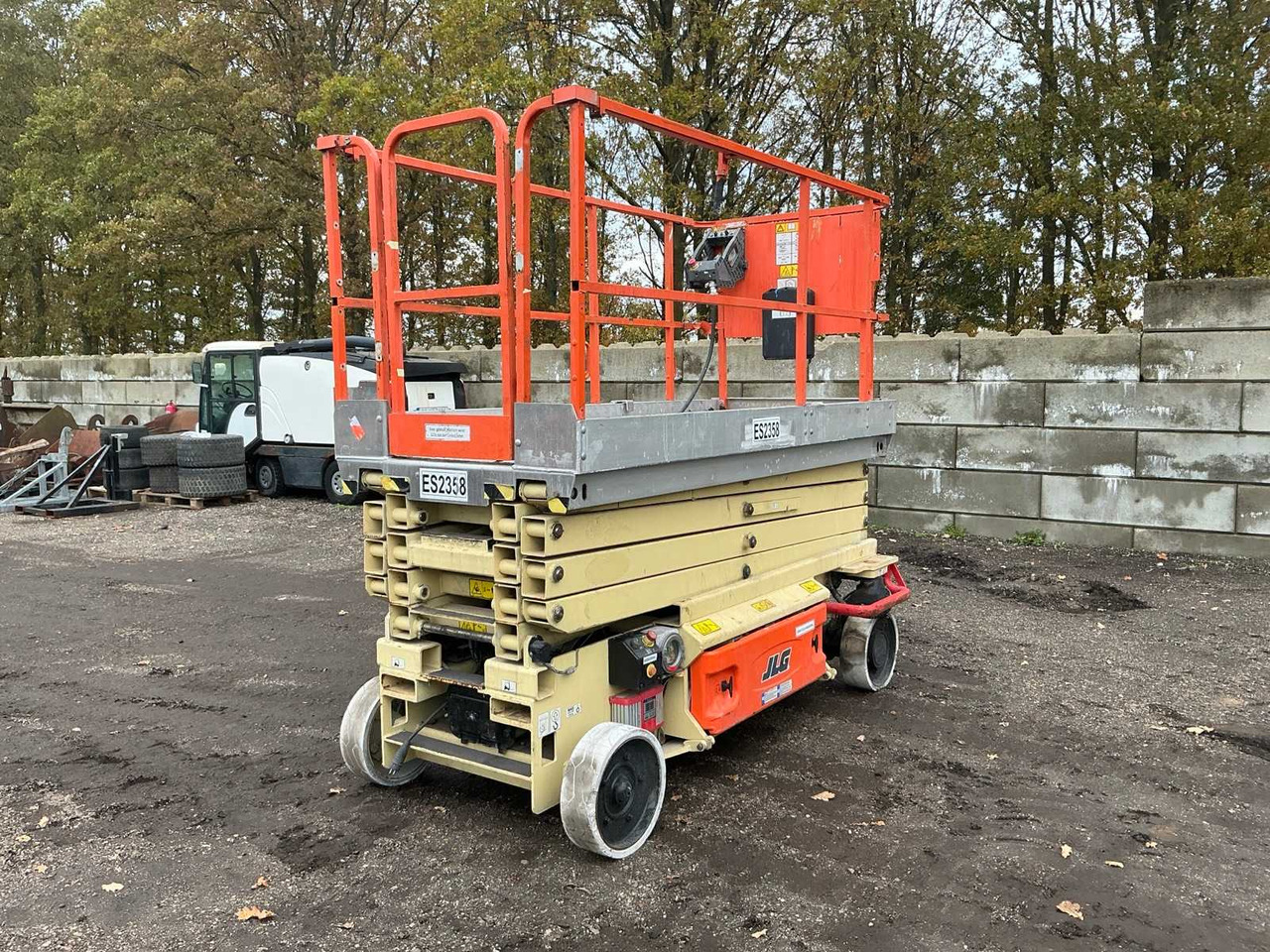 2010 JLG 2646 ES AERIAL WORK PLATFORM DEFECTIVE - Plataforma elevadora: foto 5 2010 JLG 2646 ES AERIAL WORK PLATFORM DEFECTIVE - Plataforma elevadora: foto 5