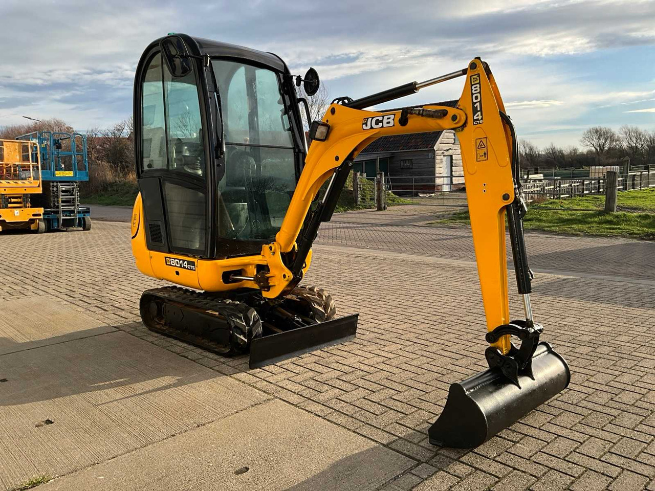 2011 JCB 8014 CTS MINI EXCAVATOR - Miniexcavadora: foto 2 2011 JCB 8014 CTS MINI EXCAVATOR - Miniexcavadora: foto 2