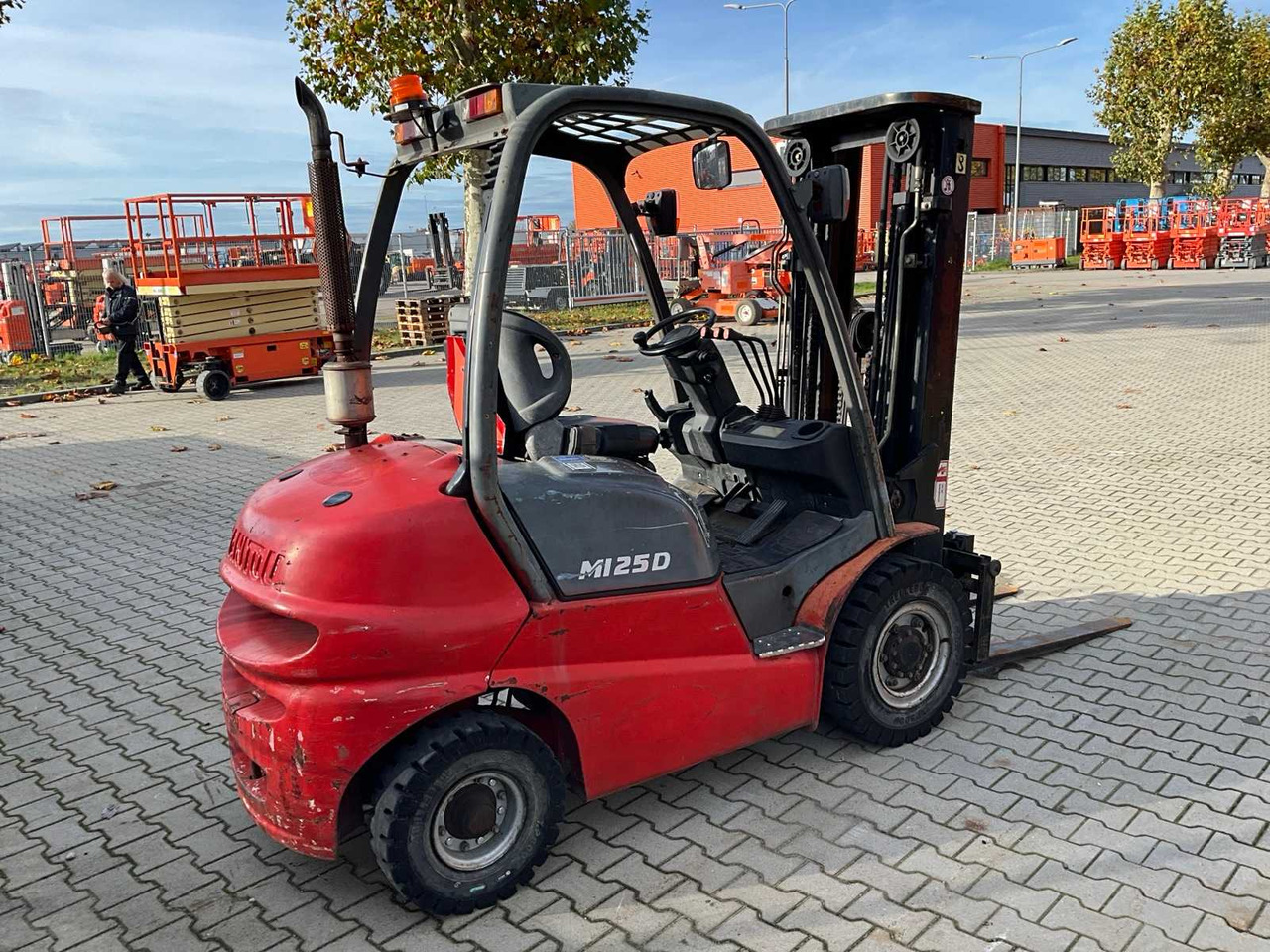 2013 MANITOU MI25D FORKLIFT - Carretilla elevadora: foto 4 2013 MANITOU MI25D FORKLIFT - Carretilla elevadora: foto 4
