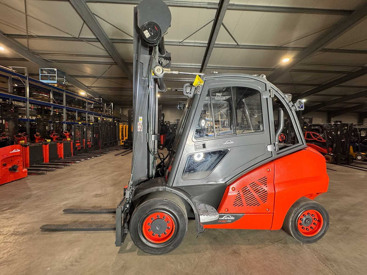 2015 LINDE H50D 5,000KG TRIPLEX 666CM 3RD+4TH VALVE DIESEL FORKLIFT FORKLIFT 15,042 HOURS. - Carretilla elevadora: foto 2 2015 LINDE H50D 5,000KG TRIPLEX 666CM 3RD+4TH VALVE DIESEL FORKLIFT FORKLIFT 15,042 HOURS. - Carretilla elevadora: foto 2
