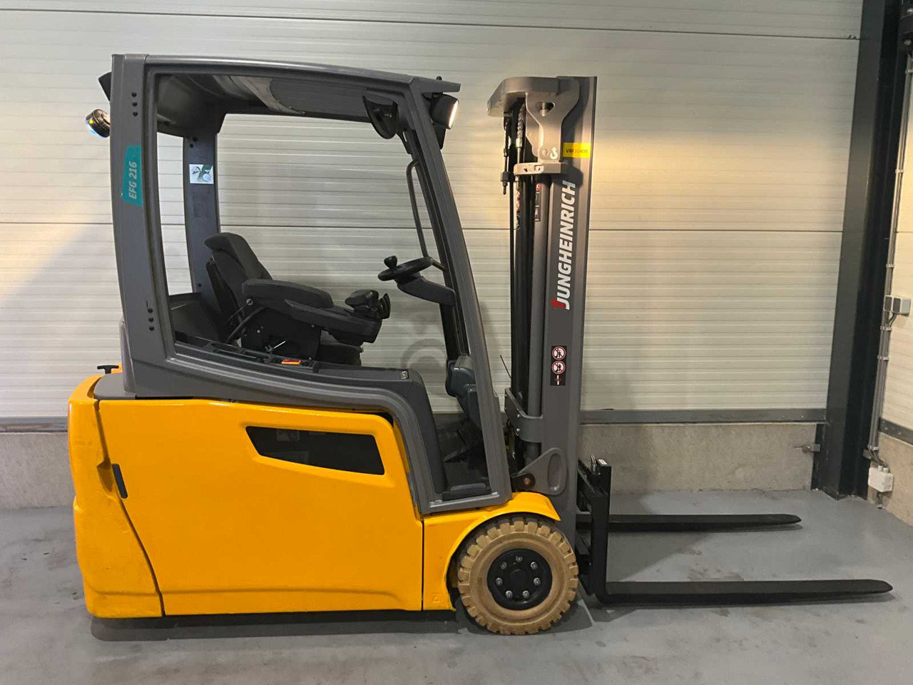2016 JUNGHEINRICH EFG 216K FORKLIFT TRUCK - Carretilla elevadora: foto 5 2016 JUNGHEINRICH EFG 216K FORKLIFT TRUCK - Carretilla elevadora: foto 5
