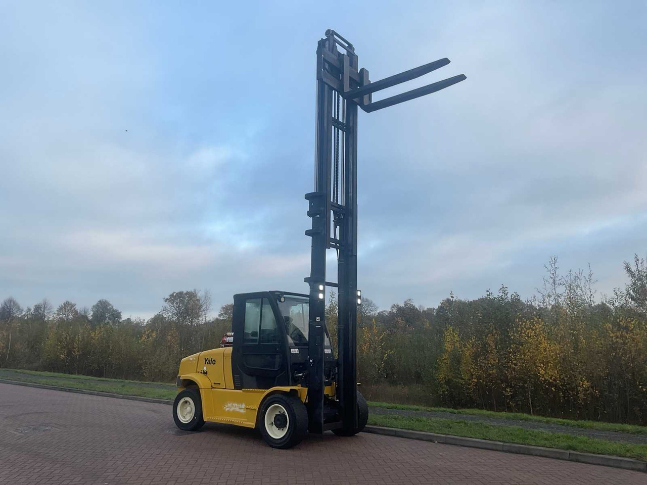 2017 YALE GDPV80VX9 FORKLIFT - Carretilla elevadora: foto 5 2017 YALE GDPV80VX9 FORKLIFT - Carretilla elevadora: foto 5