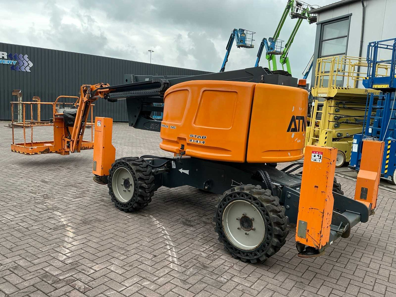 ATN Zebra 16 STAB 4X4X4 - Plataforma elevadora: foto 5 ATN Zebra 16 STAB 4X4X4 - Plataforma elevadora: foto 5