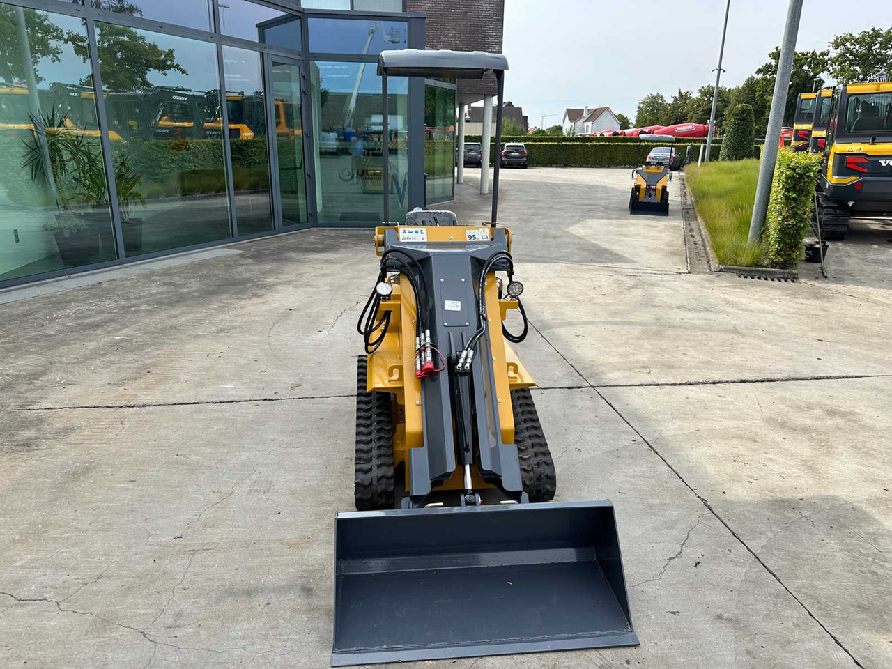 CAPTOK - 2025 - CK80C - SKID STEER LOADER - Minicargadora de cadenas: foto 2 CAPTOK - 2025 - CK80C - SKID STEER LOADER - Minicargadora de cadenas: foto 2