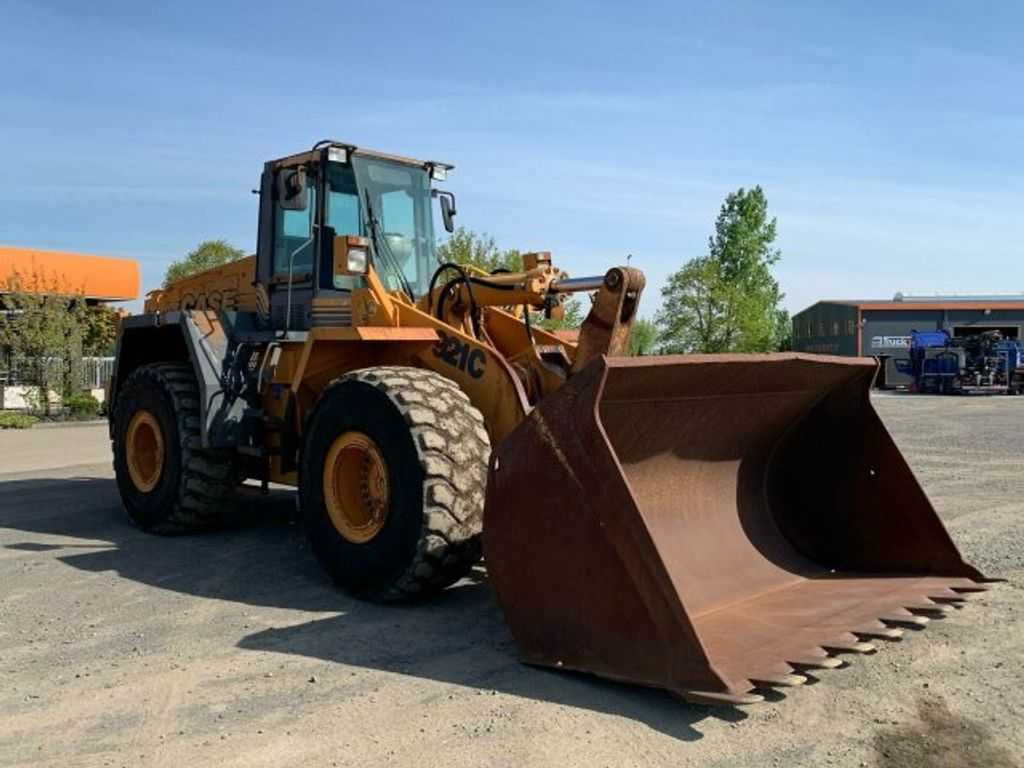 CASE 921C - 2000 - 921C SHOVEL - BULLDOZER - Bulldozer: foto 4 CASE 921C - 2000 - 921C SHOVEL - BULLDOZER - Bulldozer: foto 4