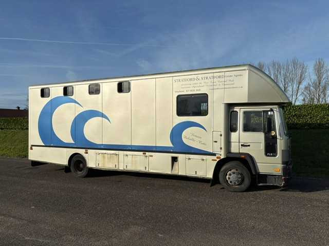 1993 VOLVO FL 612 TRUCK HORSE TRAILER - Camión: foto 3 1993 VOLVO FL 612 TRUCK HORSE TRAILER - Camión: foto 3