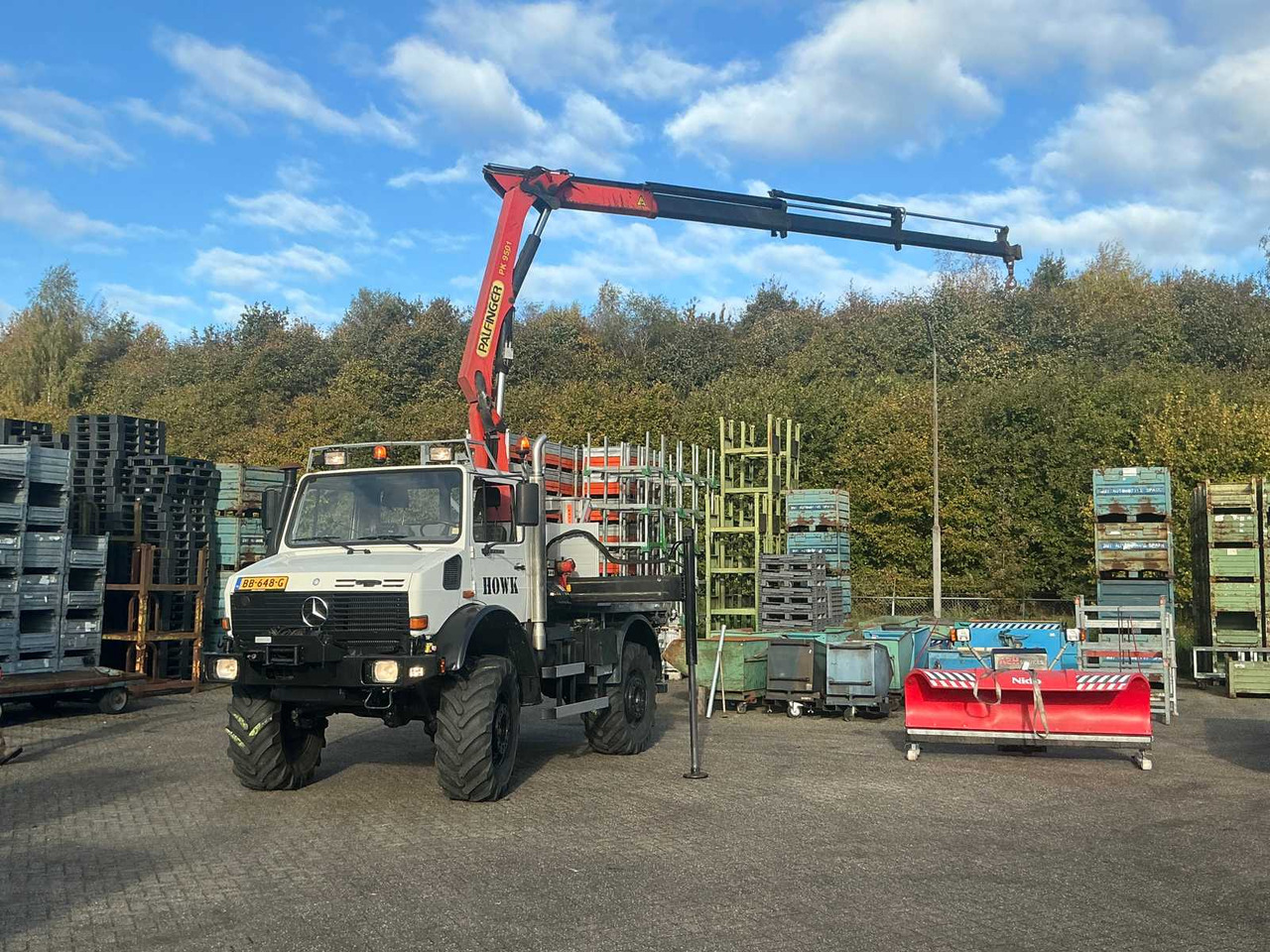 2002 MERCEDES-BENZ UNIMOG U2150L WITH PALFINGER PK 9501 CRANE AND AERIAL PLATFORM - Camión: foto 2 2002 MERCEDES-BENZ UNIMOG U2150L WITH PALFINGER PK 9501 CRANE AND AERIAL PLATFORM - Camión: foto 2