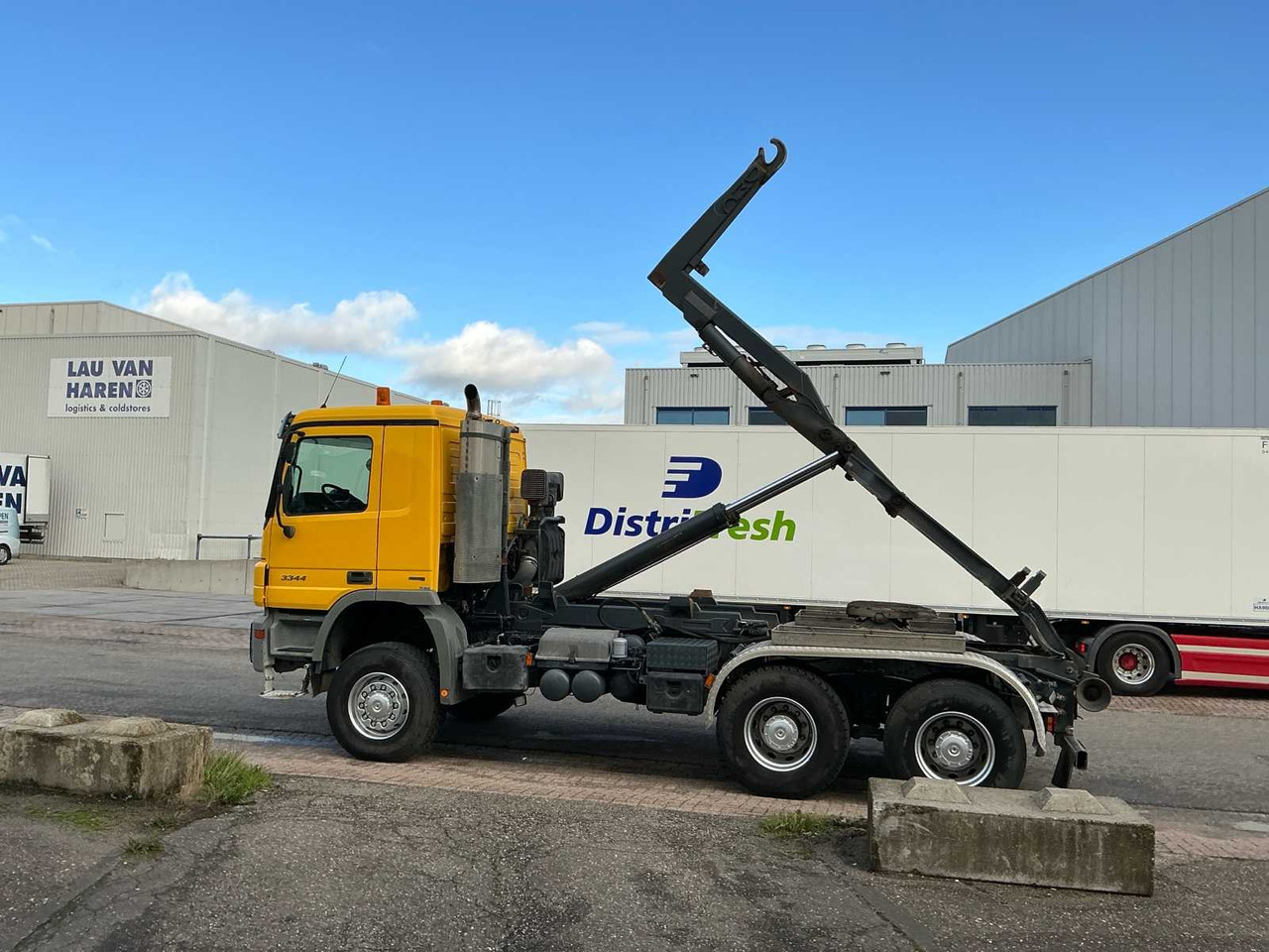 2007 MERCEDES ACTROS 3344 TRUCK - Camión: foto 3 2007 MERCEDES ACTROS 3344 TRUCK - Camión: foto 3