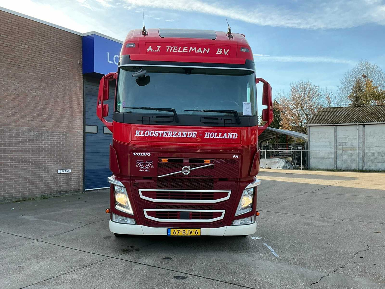 2017 VOLVO FH SEMI-TRAILER TRACTOR - Camión: foto 3 2017 VOLVO FH SEMI-TRAILER TRACTOR - Camión: foto 3