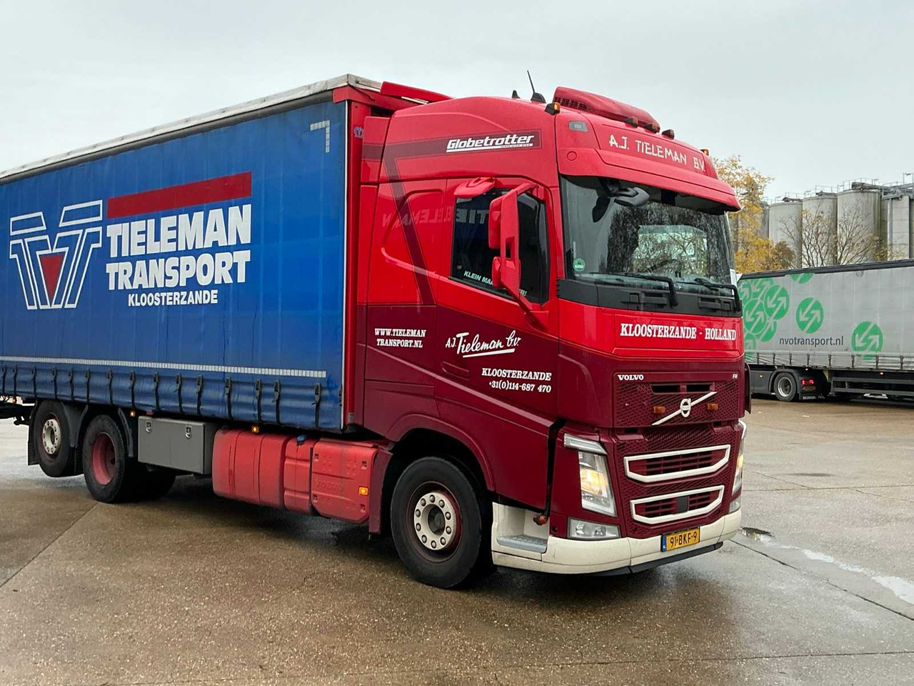 VOLVO - FH - TRUCK WITH CANOPY BODY - 2017 (C) - Camión: foto 4 VOLVO - FH - TRUCK WITH CANOPY BODY - 2017 (C) - Camión: foto 4