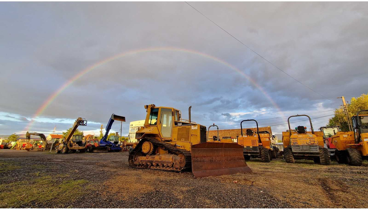 Caterpillar CATERPILLAR - D5N - BULLDOZER - 2008 - Bulldozer: foto 1 Caterpillar CATERPILLAR - D5N - BULLDOZER - 2008 - Bulldozer: foto 1