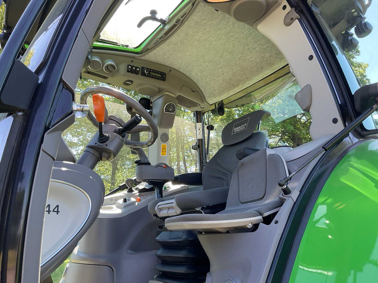 Tractor Deutz-Fahr 6140 TTV: foto 22