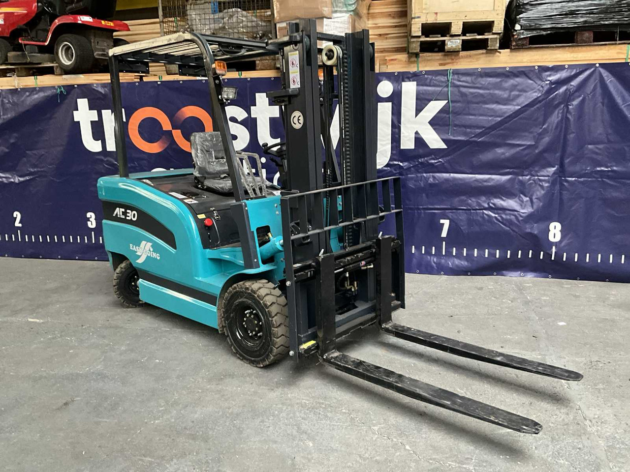 EASY-GOING - CPD-30 - ELECTRIC FORKLIFT TRUCK - 2024 - Carretilla elevadora: foto 5 EASY-GOING - CPD-30 - ELECTRIC FORKLIFT TRUCK - 2024 - Carretilla elevadora: foto 5