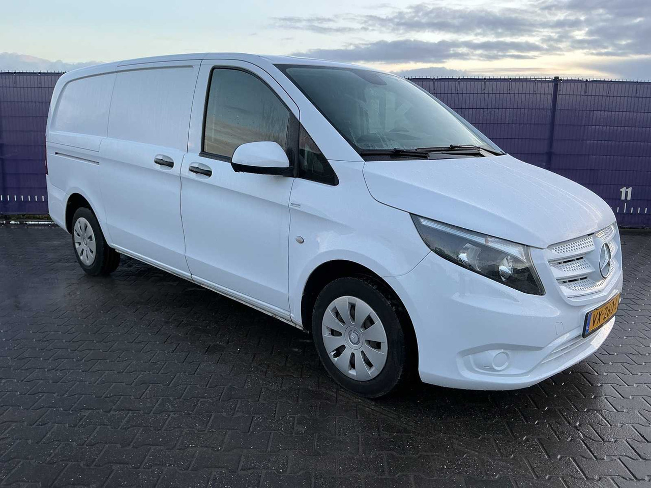 2016 - MERCEDES-BENZ - VITO - 111 CDI FUNC. LONG - COMMERCIAL VEHICLE - Furgoneta: foto 2 2016 - MERCEDES-BENZ - VITO - 111 CDI FUNC. LONG - COMMERCIAL VEHICLE - Furgoneta: foto 2
