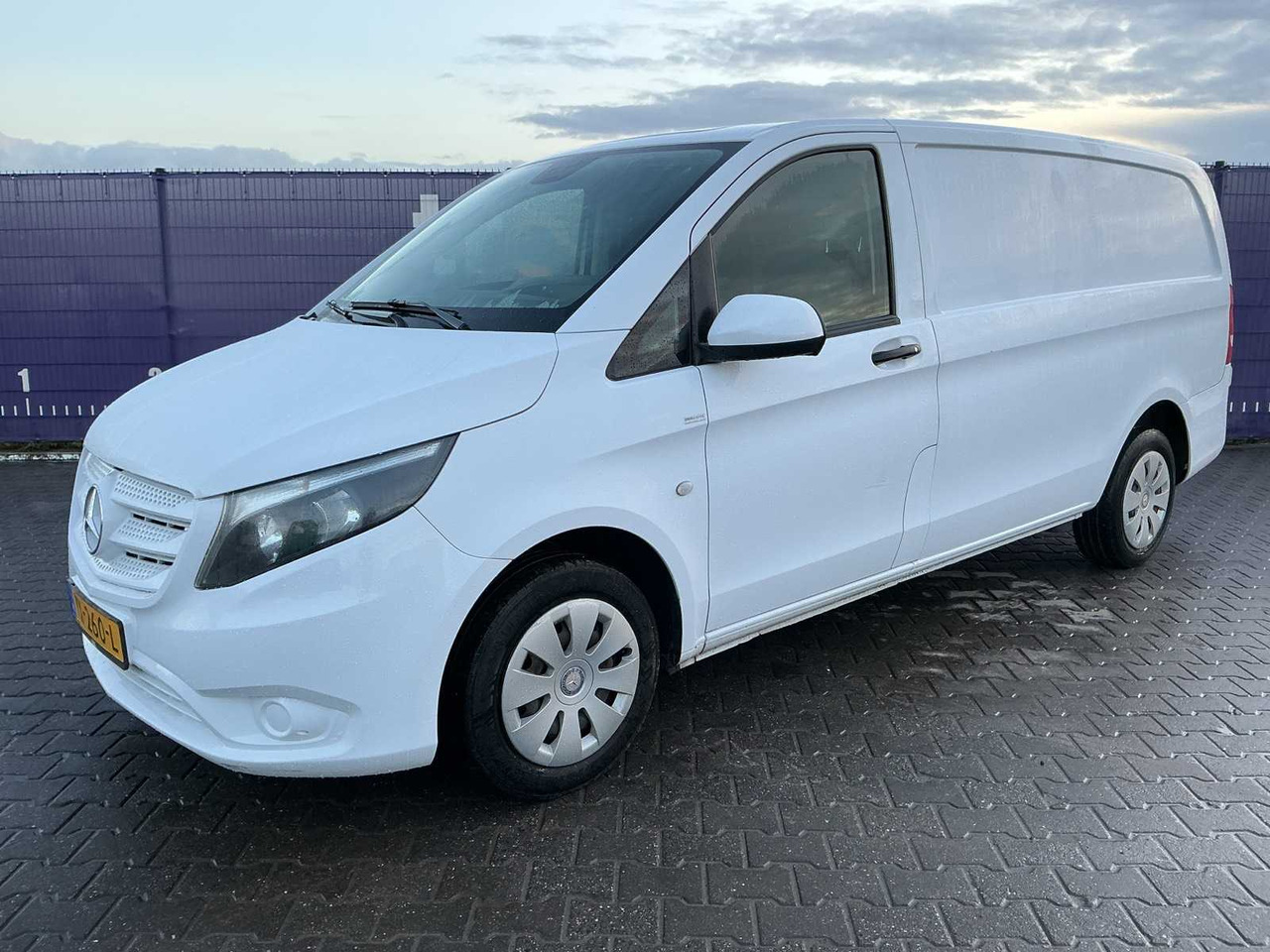 2016 - MERCEDES-BENZ - VITO - 111 CDI FUNC. LONG - COMMERCIAL VEHICLE - Furgoneta: foto 1 2016 - MERCEDES-BENZ - VITO - 111 CDI FUNC. LONG - COMMERCIAL VEHICLE - Furgoneta: foto 1
