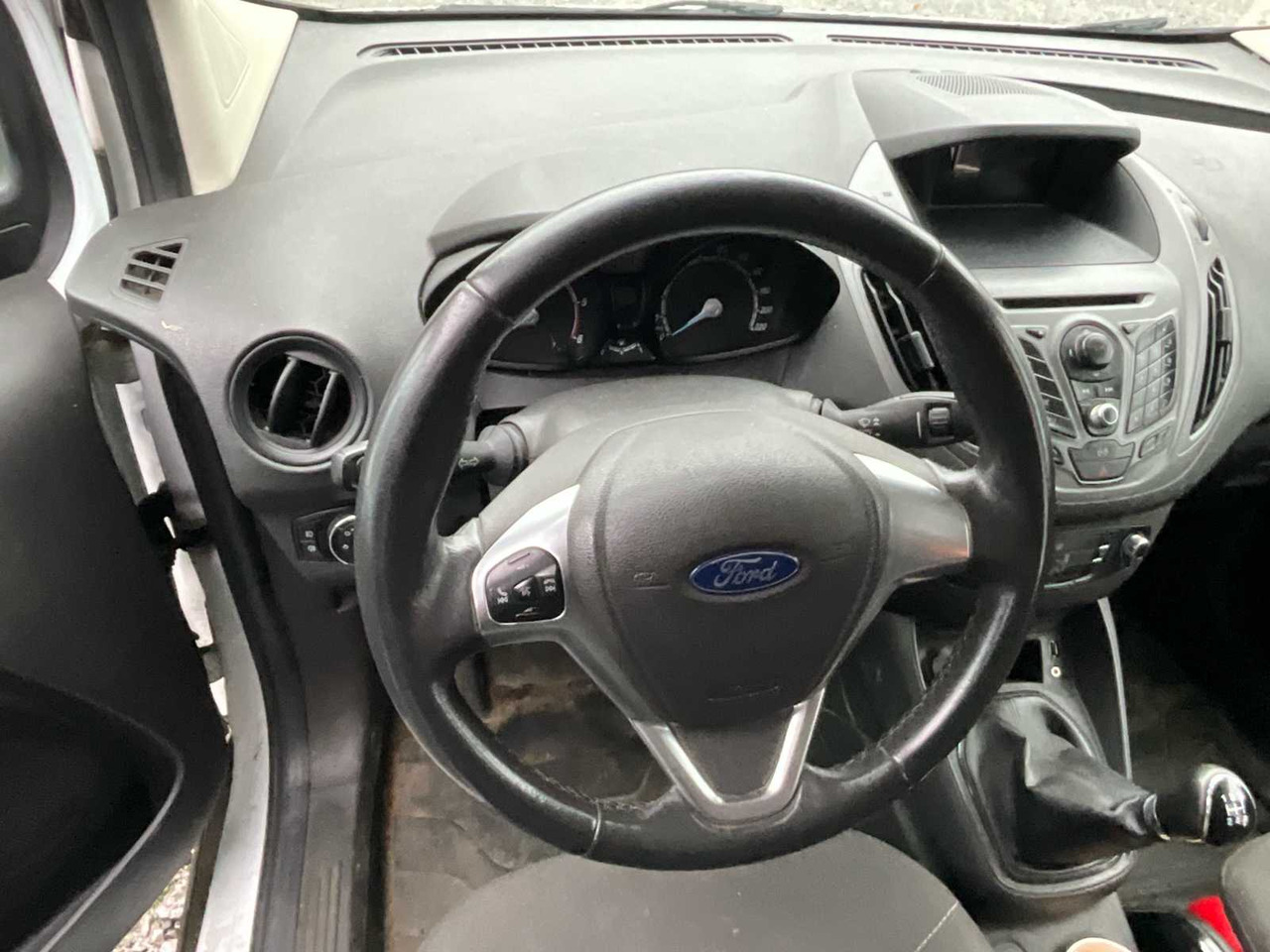 Furgoneta FORD TRANSIT COURIER VAN: foto 11 Furgoneta FORD TRANSIT COURIER VAN: foto 11